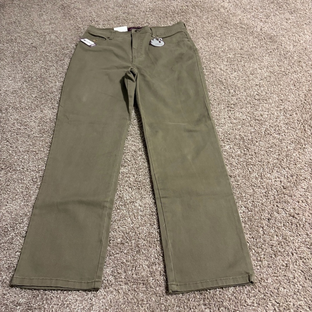 Gloria Vanderbilt Women's Petite Green/ Brown Classic Fit Jeans Size 10 Petite